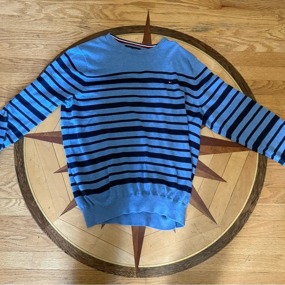 Tommy Hilfiger Blue and Black Crewneck Sweater - Picture 1 of 3